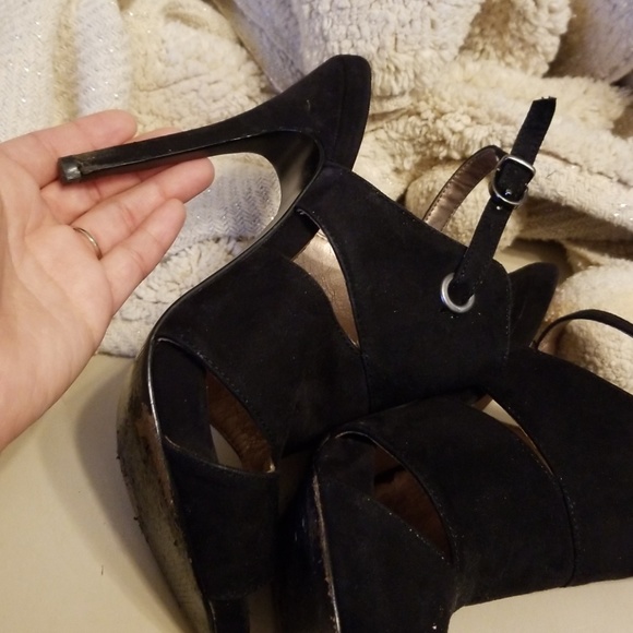 BCBG Open Toe Heels - Picture 7 of 7